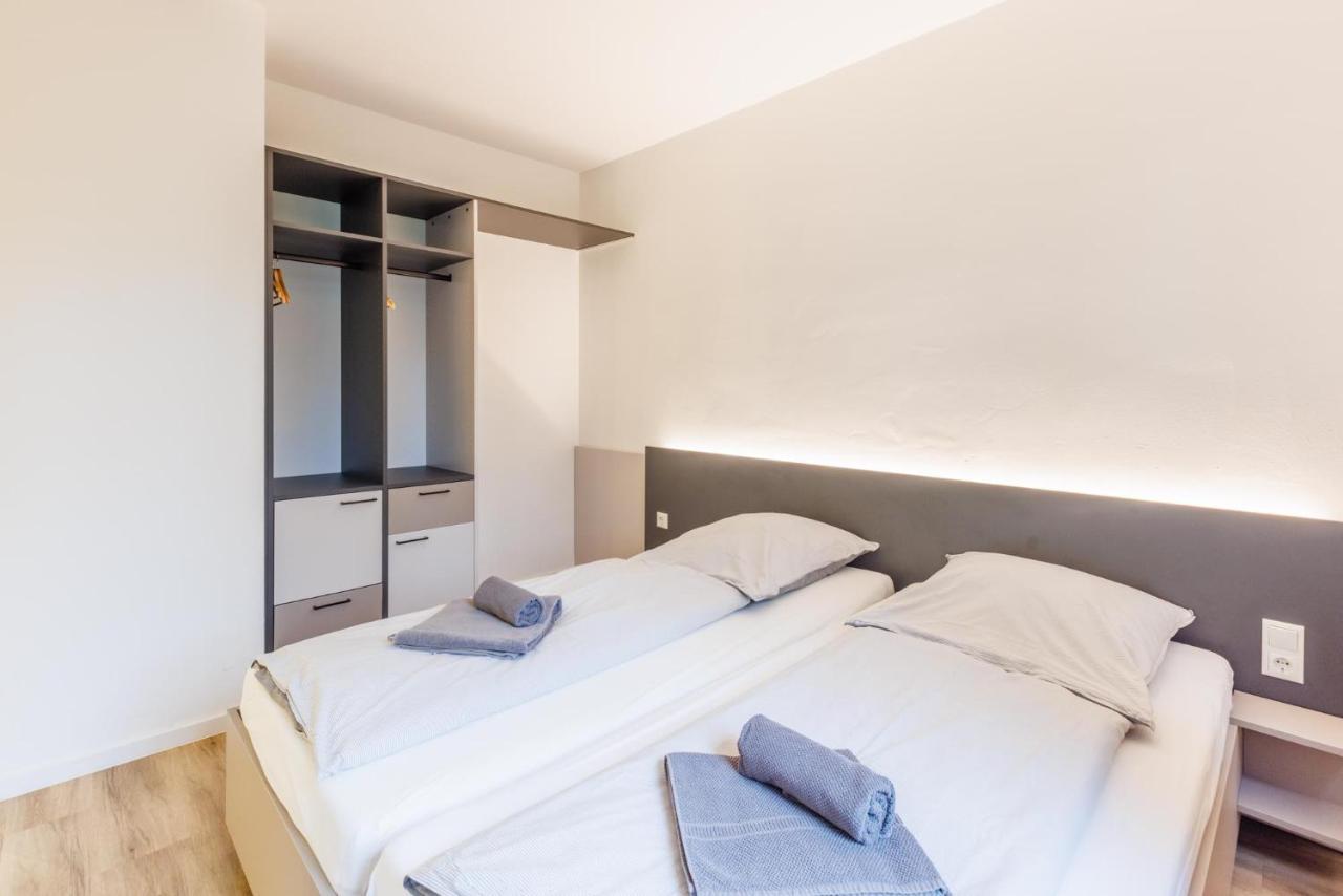 Glueck Auf Appartements Dueppelstrasse Oberhausen  Exterior photo